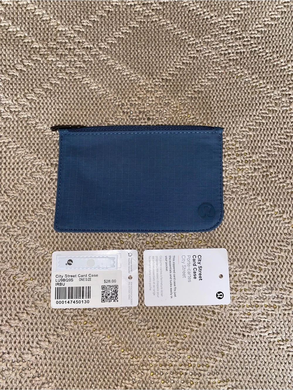 Lululemon wallet
